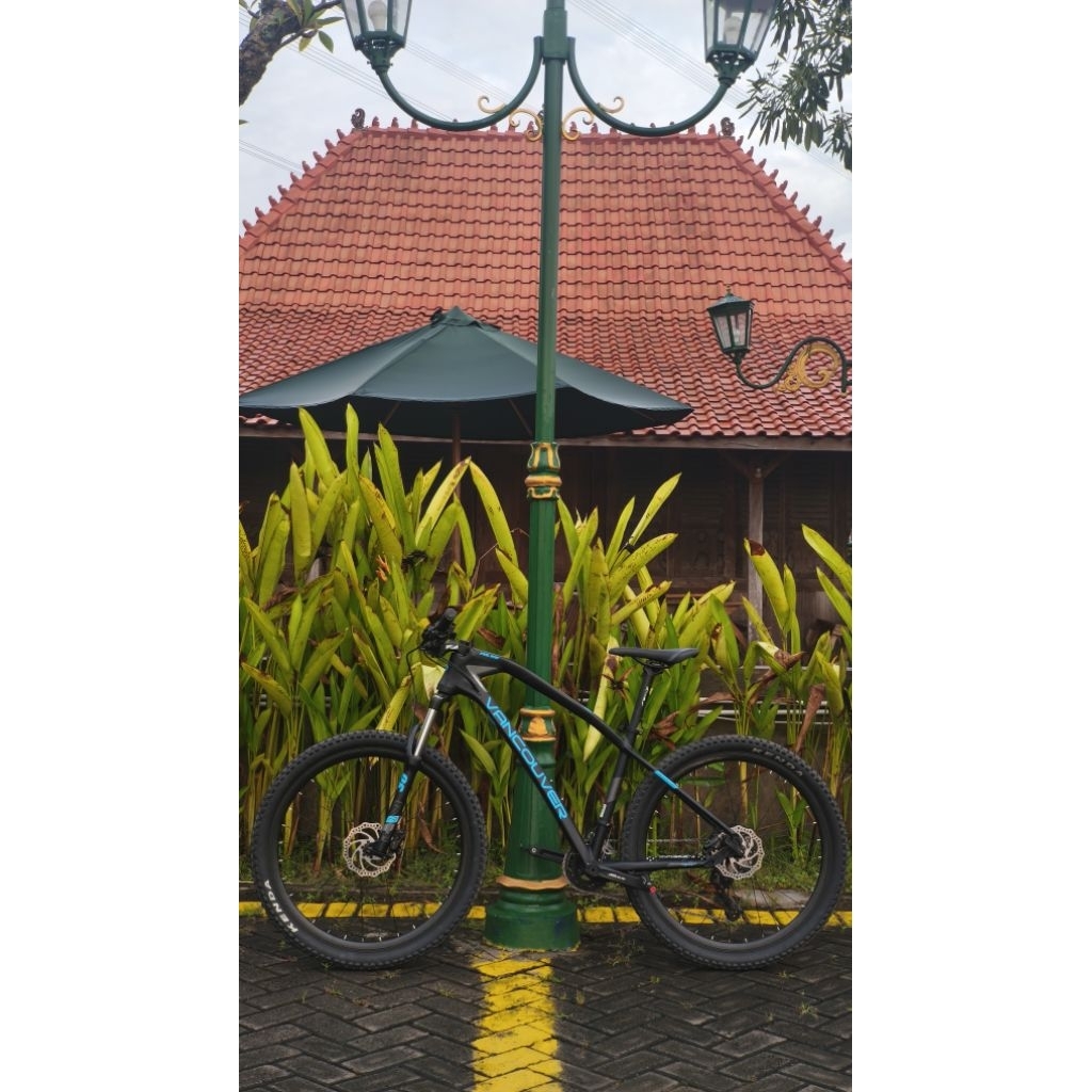 Element POLICE VANCOUVER Z12