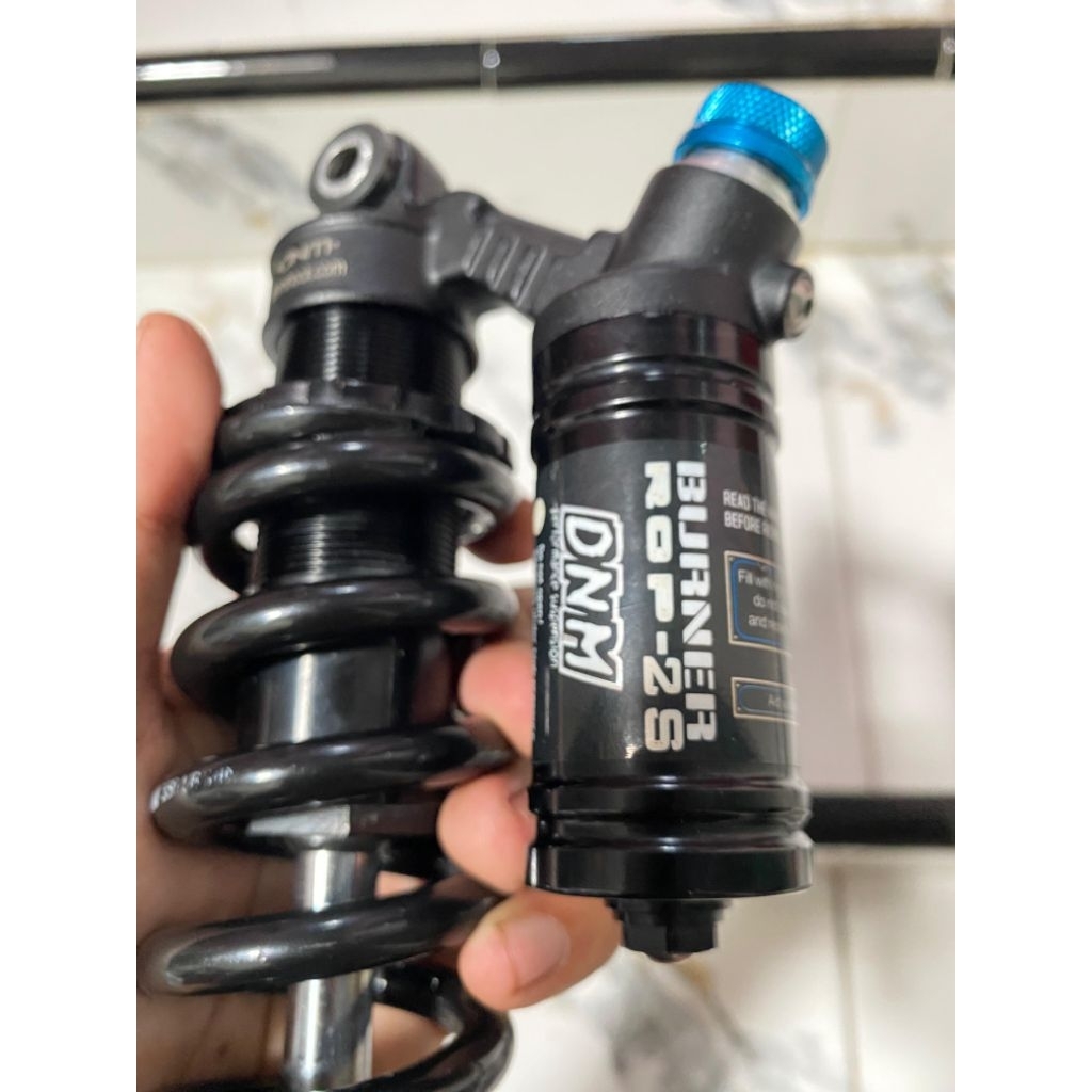 Rearshock Dnm Burner Rcp2S etoe 200mm