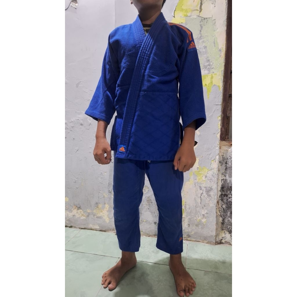 Judogi adidas biru size 140