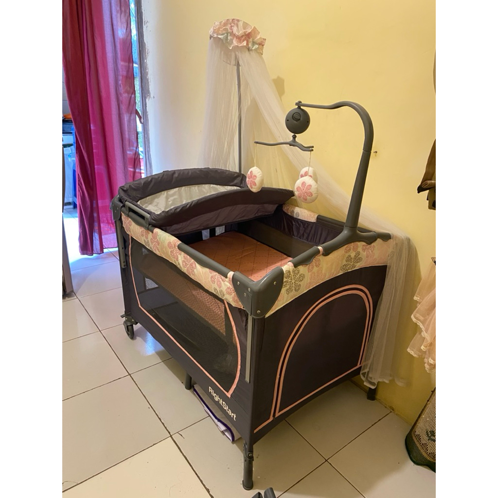 Preloved Tempat Tidur Bayi / Baby Box Right Start