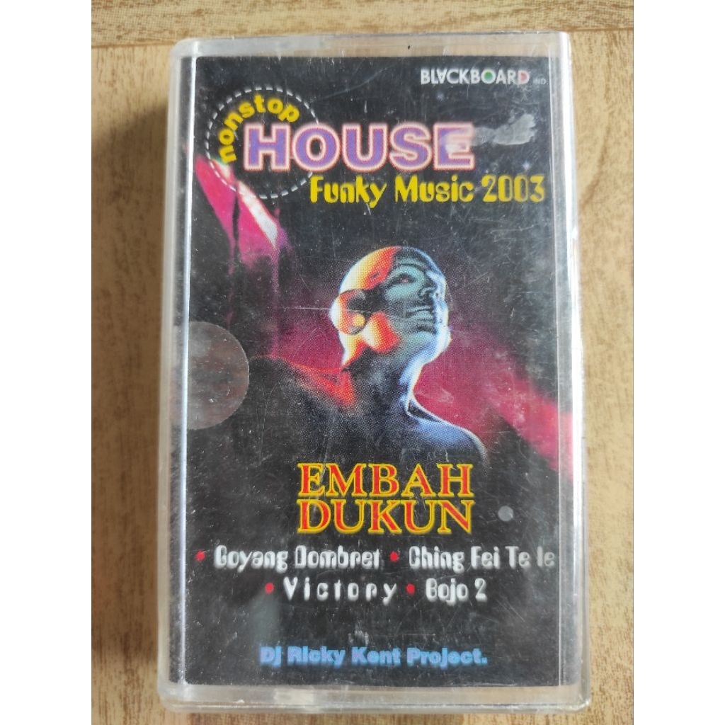 kaset pita nonstop house funky music "embah dukun"