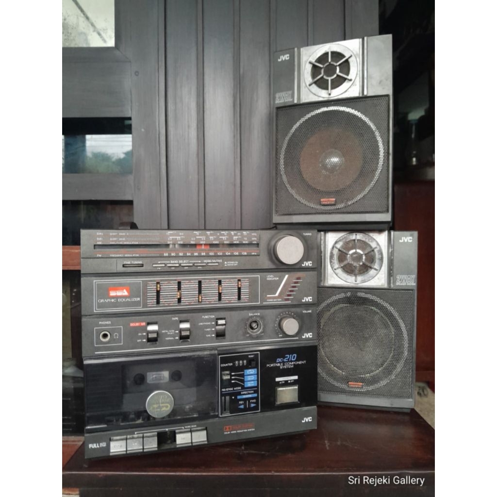 Radio Cassette Jadul Vintage JVC PC 210 Japan