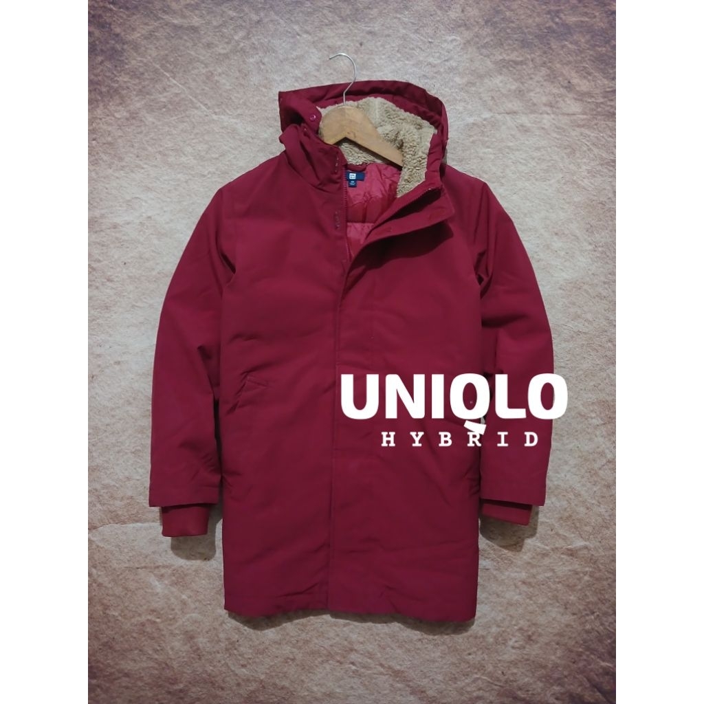 jaket UNIQLO hybrid bahan empuk ringan recomend