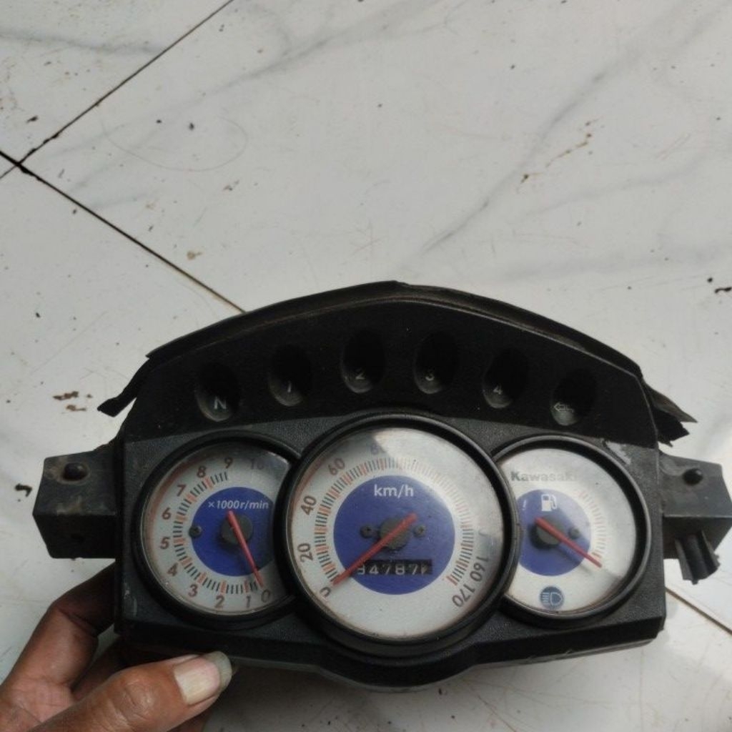 spedometer kawasaki zx 130