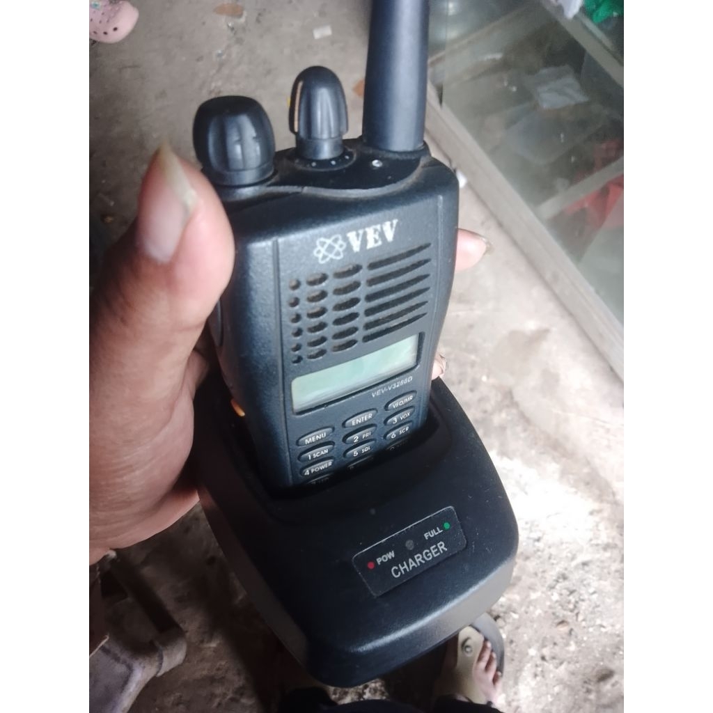 ht  vev 3288D VHF.