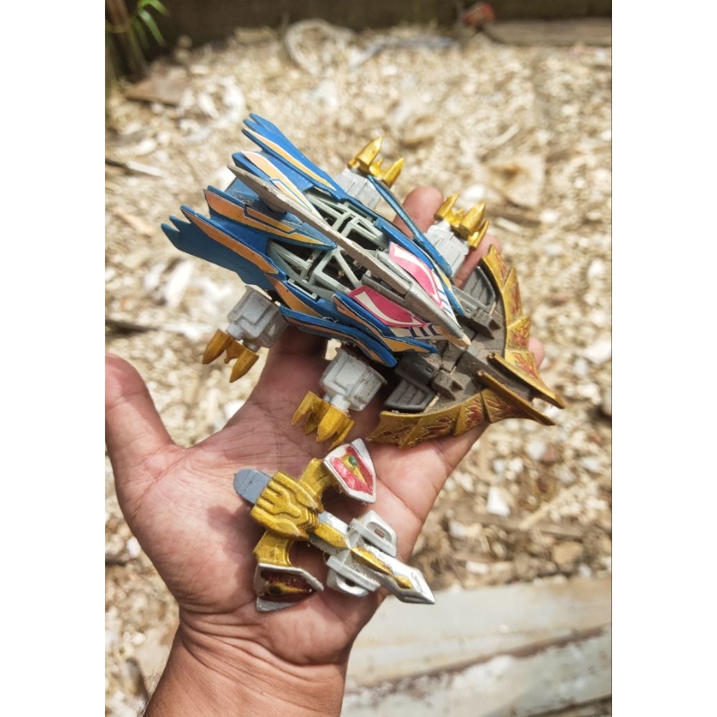 crush gear garuda phoenix gold blade bonus fw garuda phoenix biasa