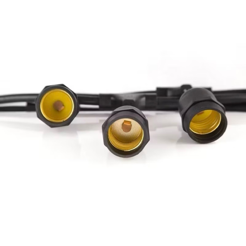 Fitting Lampu Gantung Outdoor 10 Meter 20 Fitting / Fitting Lampu Cafe 10 Meter 20 Fitting