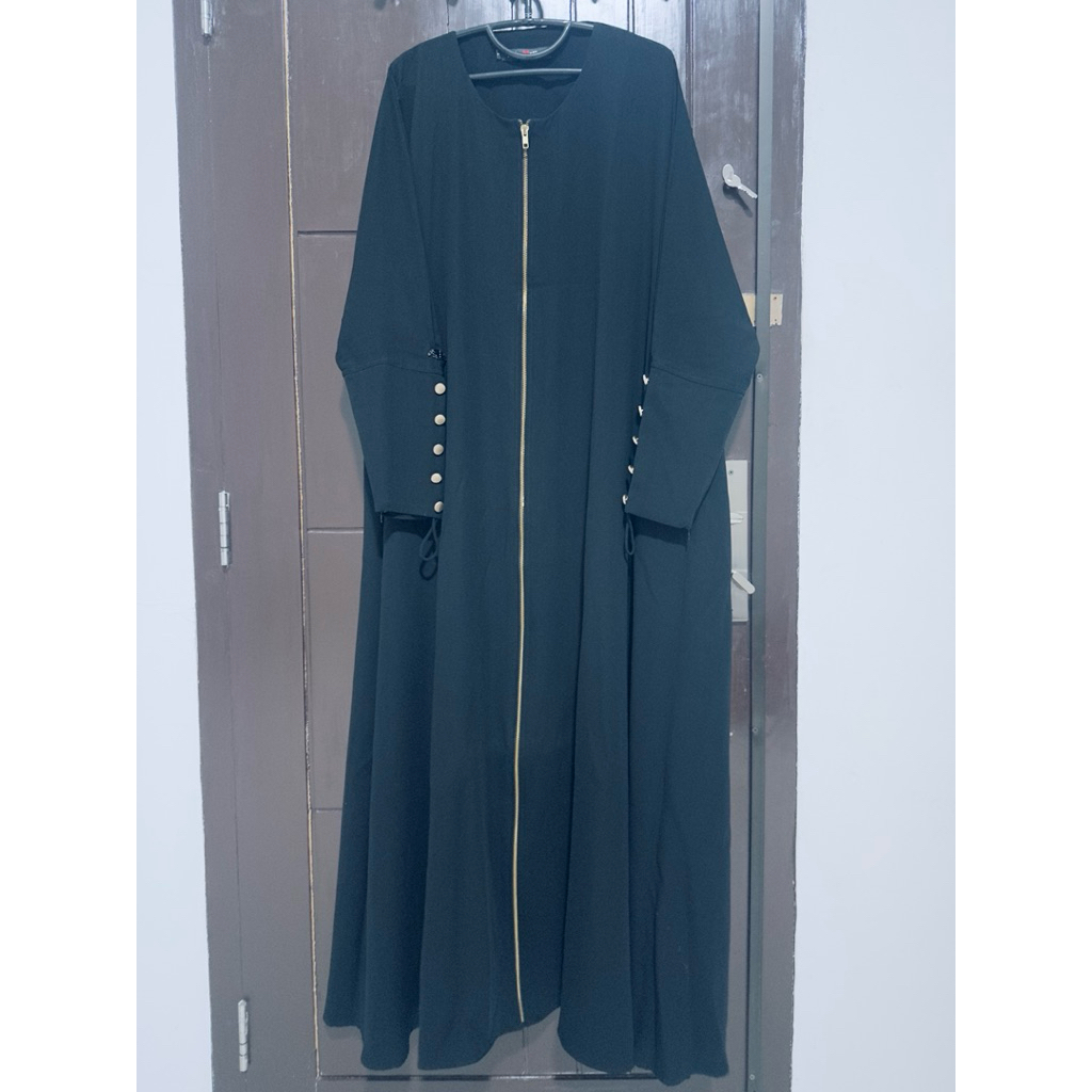 PL Malikah Button Gold uk L