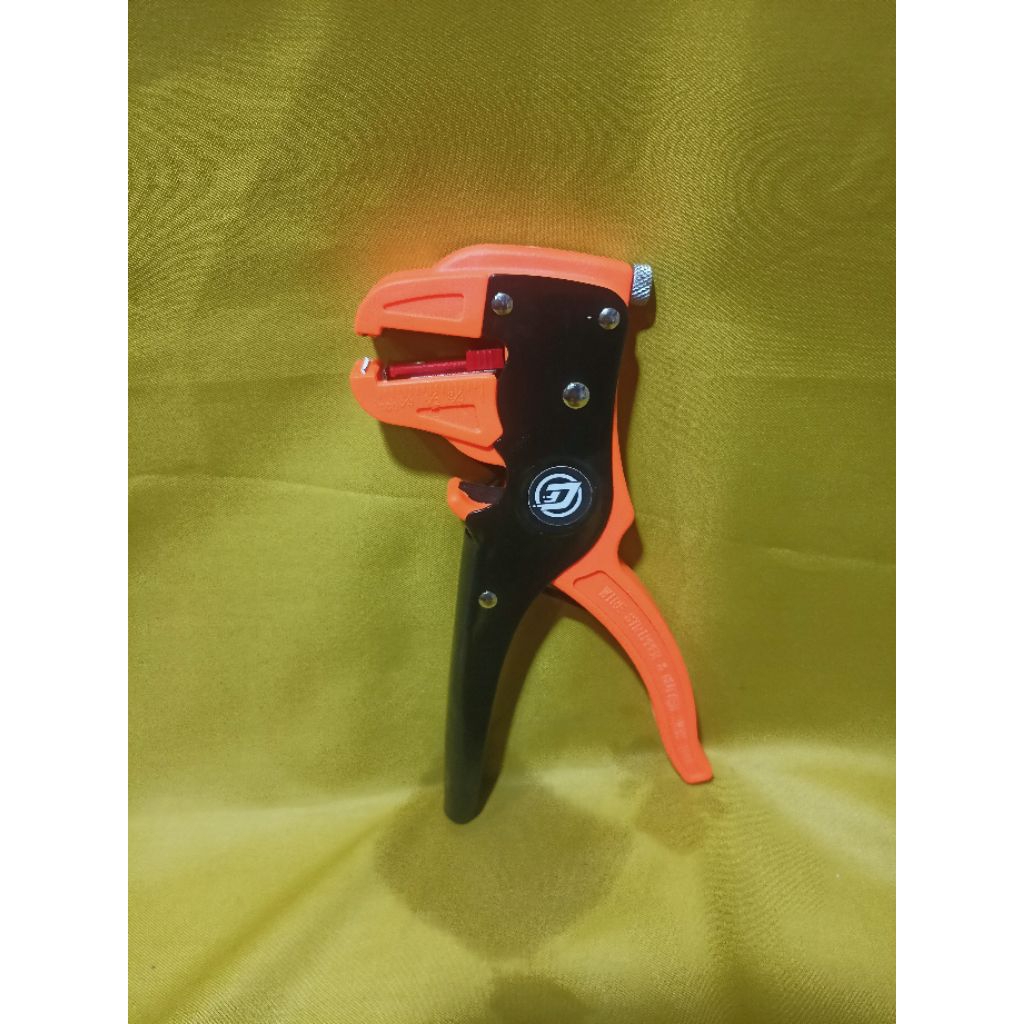 Tang Kupas Kabel DT WSC78 Deton Tang Pengupas Kabel Listrik Profesional Wire Stripper Multifungsi Ku