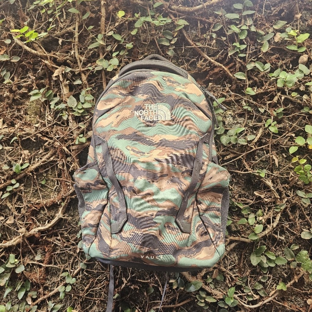 tas backpack the north face vault preloved like new