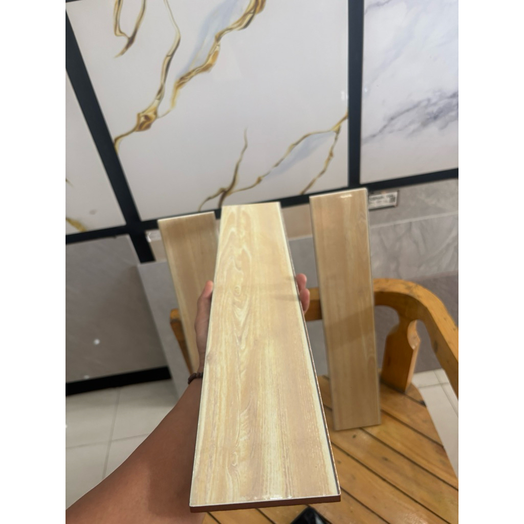 Keramik Plint 10x50 Serat Kayu Concord