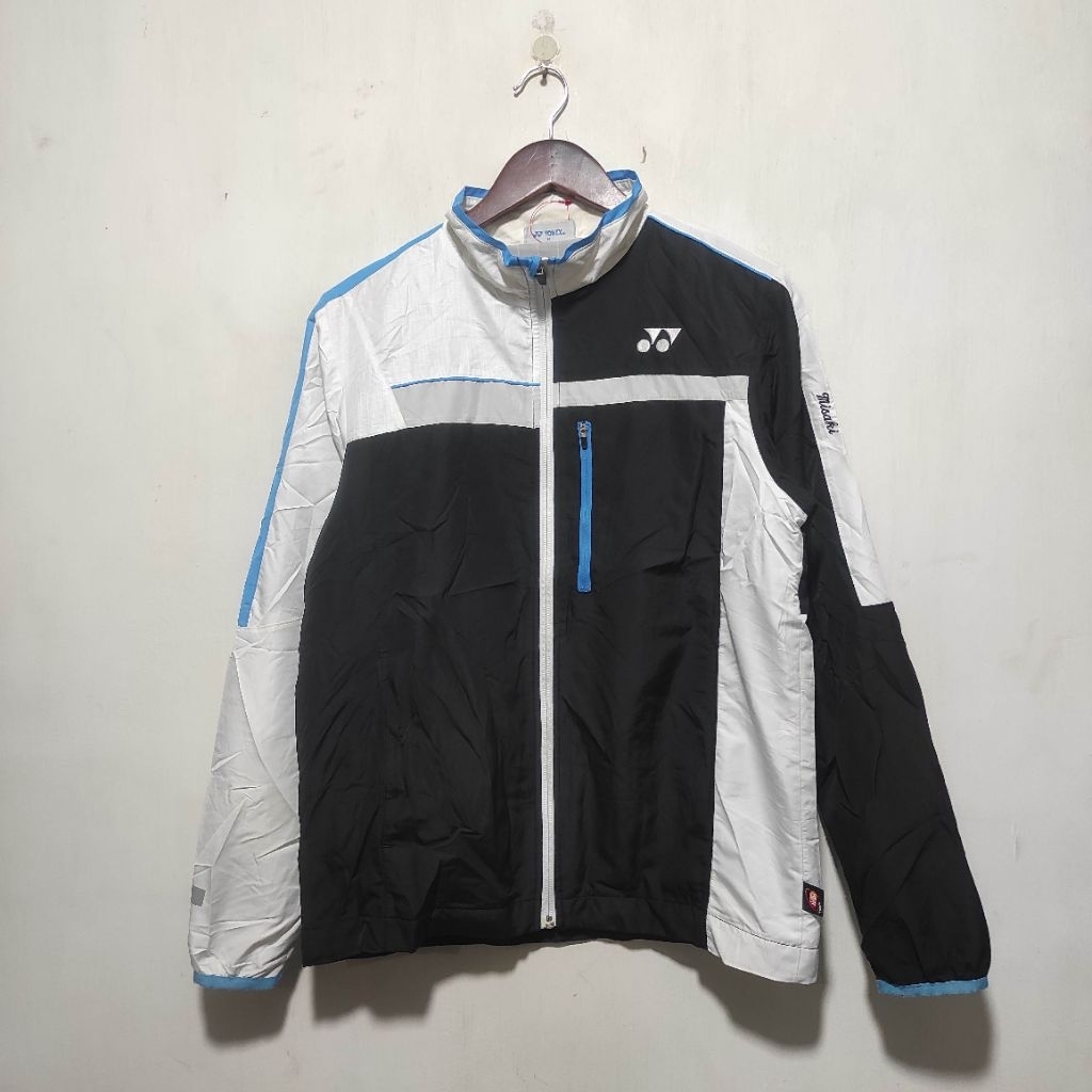Yonex jacket Size M