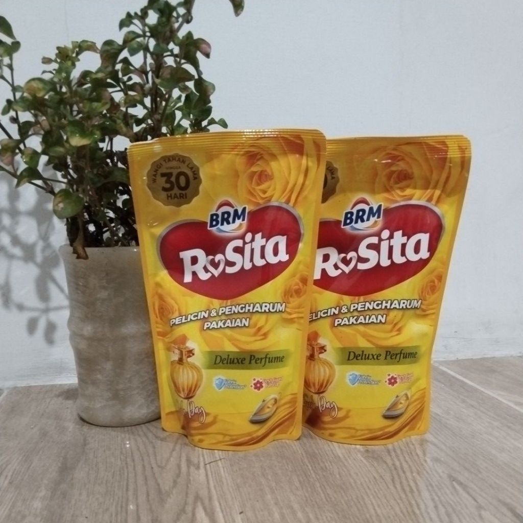 pelicin &pengharum pakaian 200mlRosita