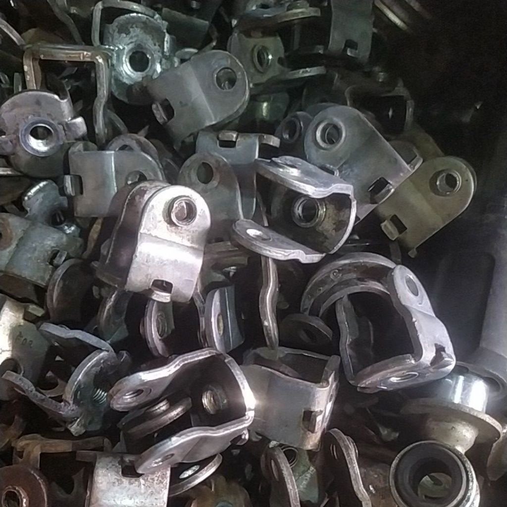 kaki bawah shockbreaker belakang Honda beat Honda Vario Honda PCX drat 14 bekas original