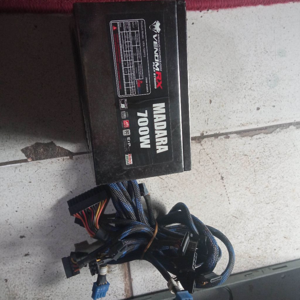 PSU VenomRX Madara 700W 80+