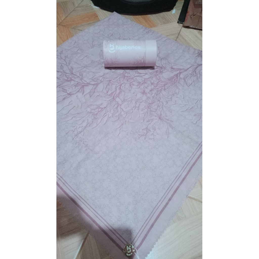 Hampers Hijaberies tube/ hampers lebaran hijaberies/ hampers ramadhan hijaberies