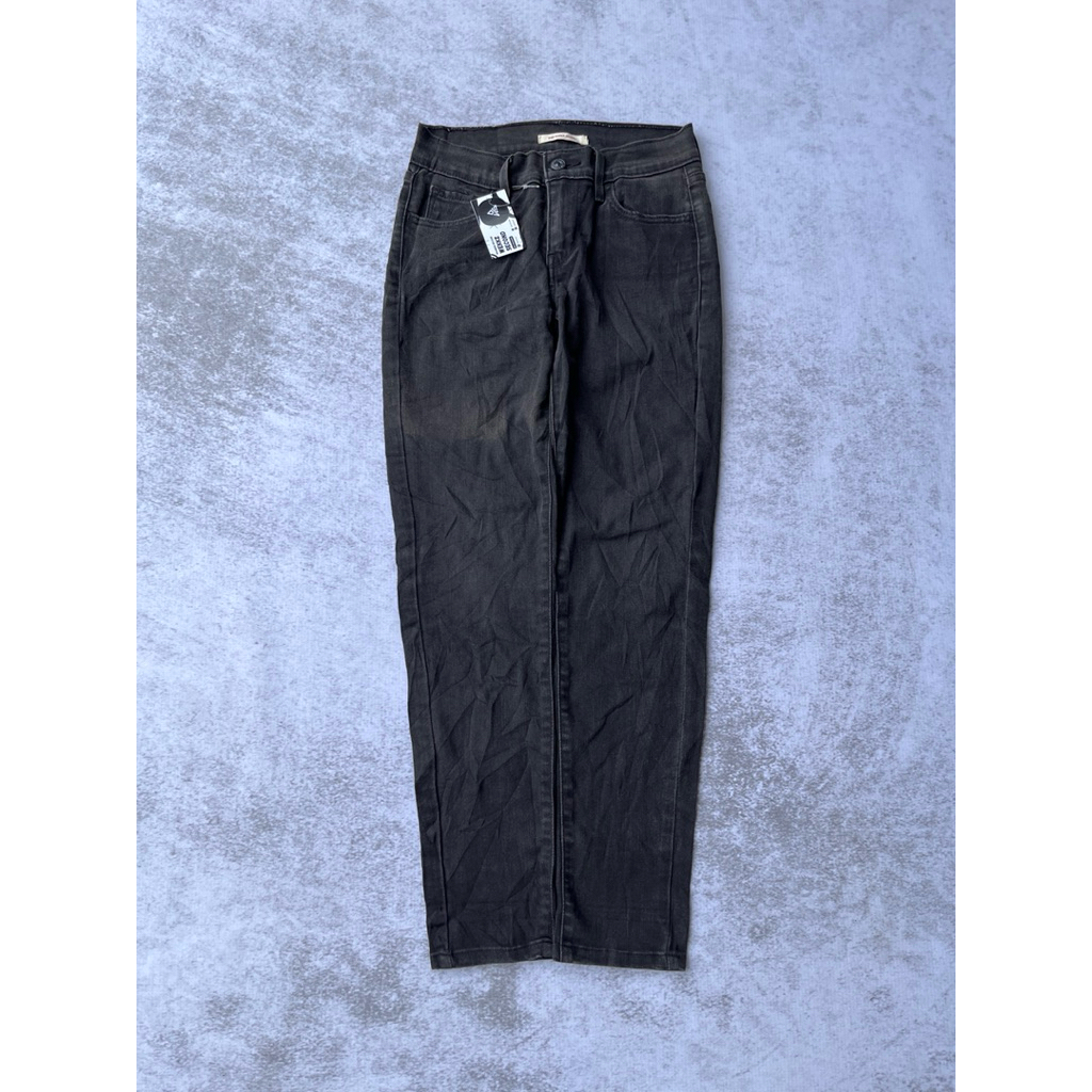 CELANA LEVIS & STRAUSS JEANS SECOND MURAH