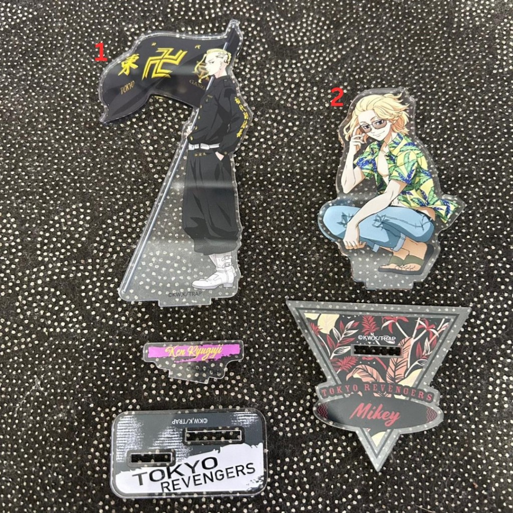 Official Standee Tokyo Revengers