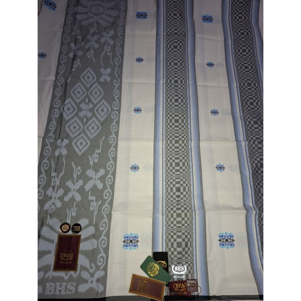 Sarung BHS Excellent Gold (Putih) lengkap + paperbag