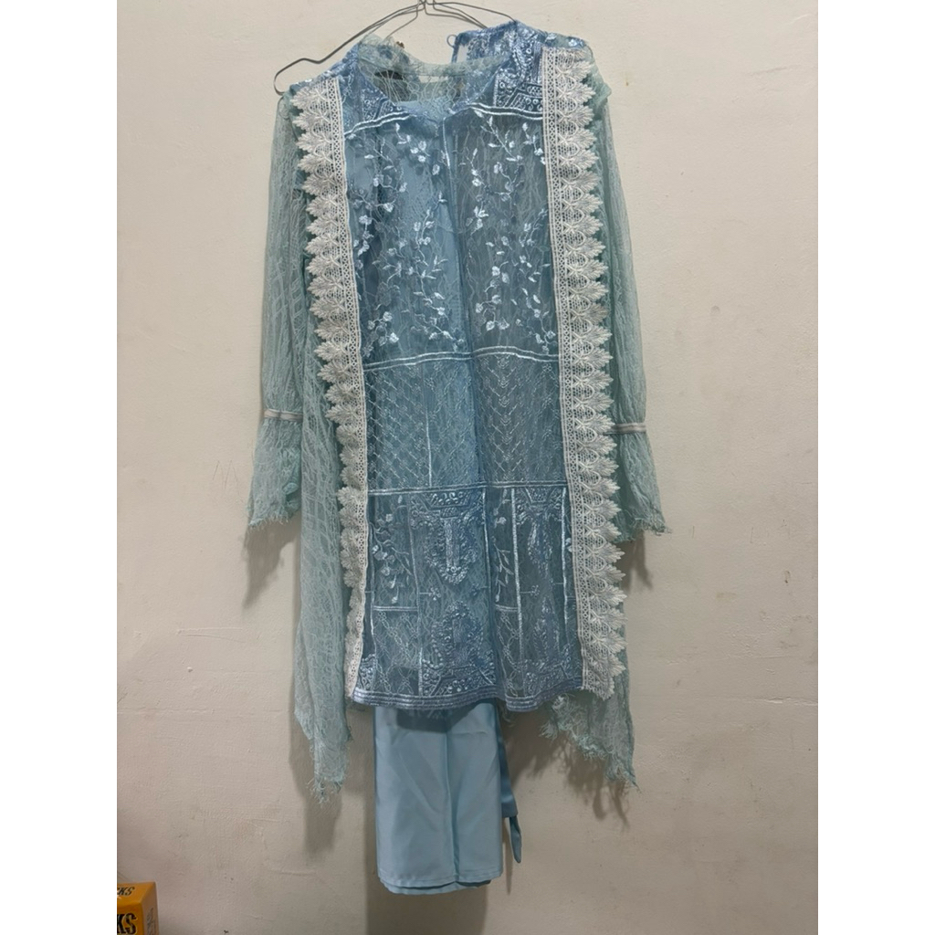 preloved one set by yufis_scraft soft blue