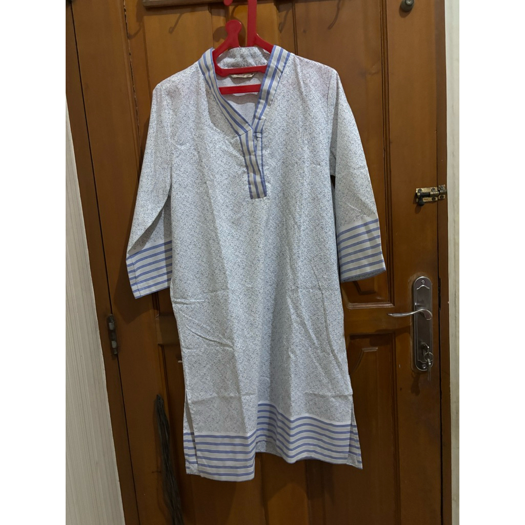 [PRELOVED] TUNIK WANITA | UKURAN M