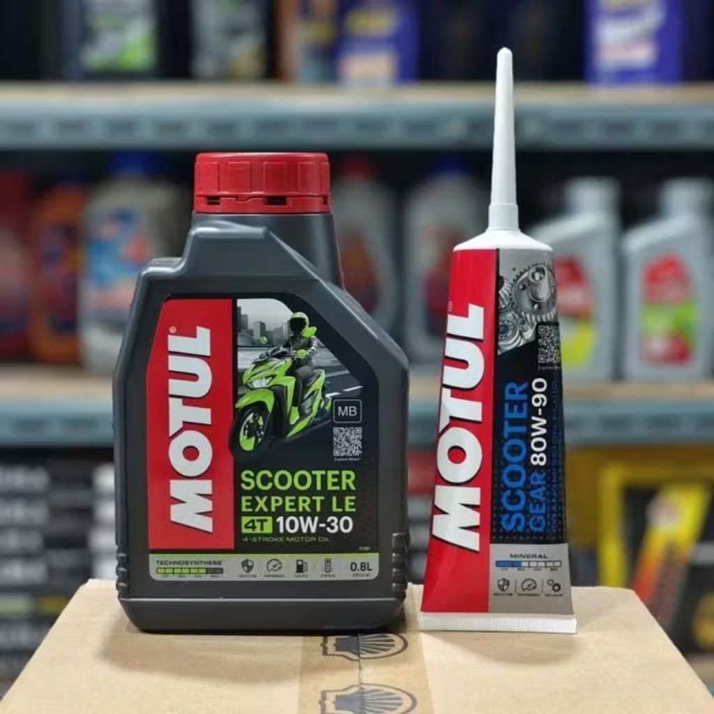 MOTUL PAKET OLI MATIC SCOOTER EXPERT LE 10W30 10W40 800ML DAN MOTUL SCOOTER GEAR