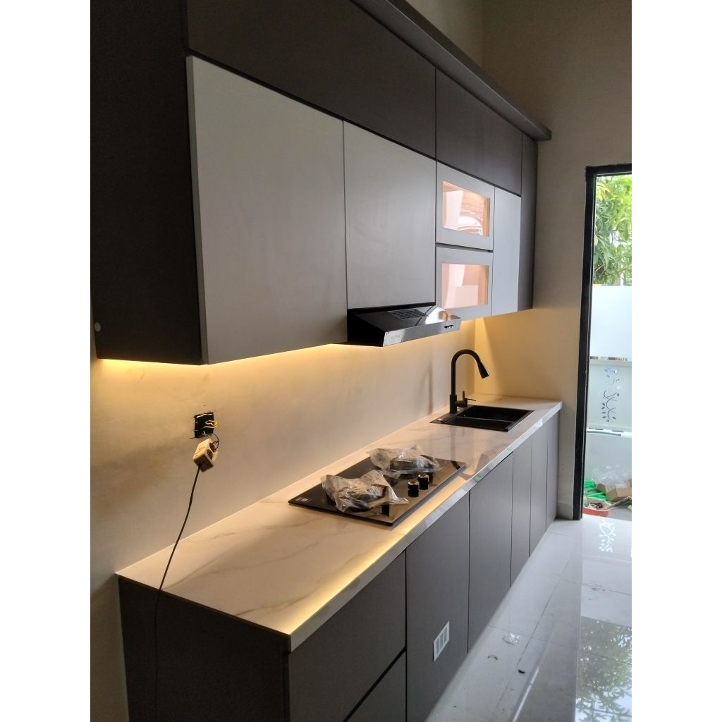 Kitchen Set Mewah Plywood HPL