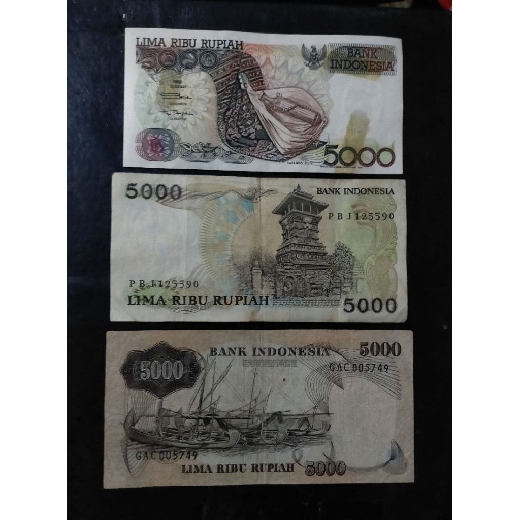 3 lembar uang 5000 beda variasi 5000 penjala 5000 Teuku Umar 5000 sasando