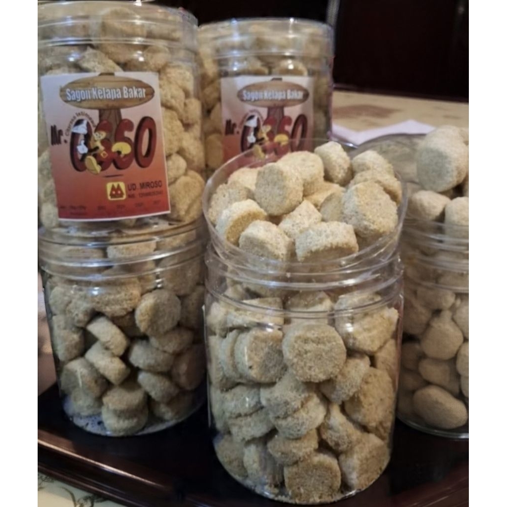 roti /kue sagon kelapa bakar  toples 600ml