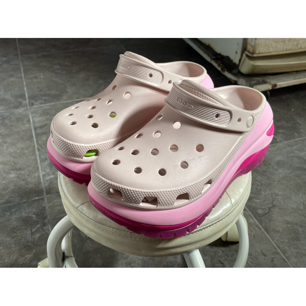 Crocs Classic Mega Crush Clog