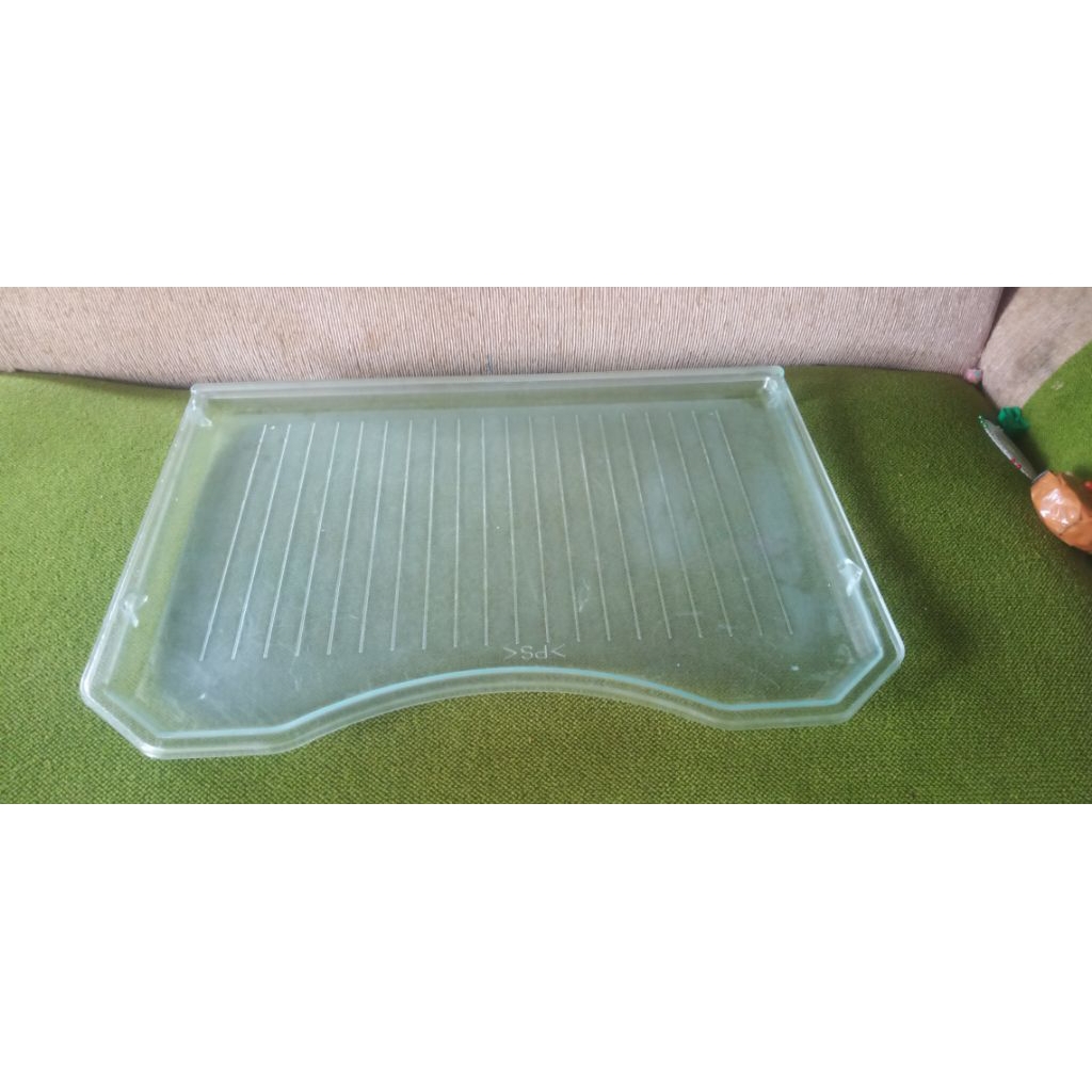 Rak kulkas sharp jumbo 2 pintu rak tatakan tengah kulkas sharp jumbo 2 pintu