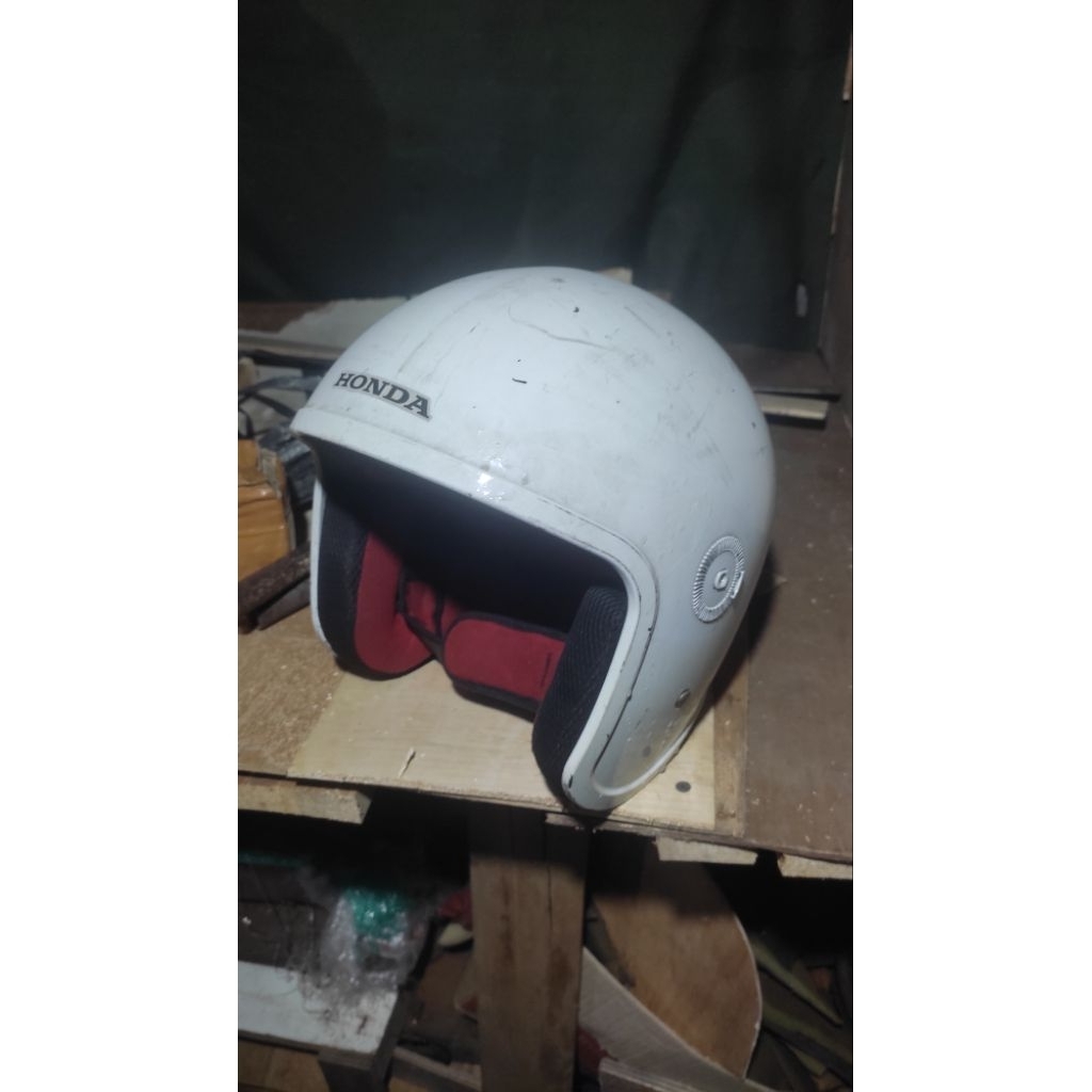 helm bekas scoopy tanpa kaca