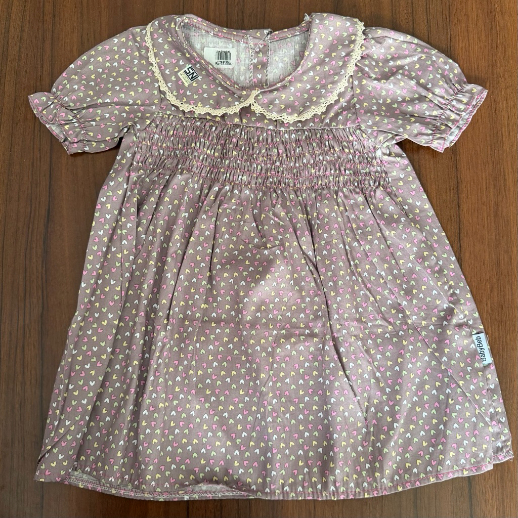 Lovely Dress Motif Love Smocked Cantik Premium untuk Anak-anak