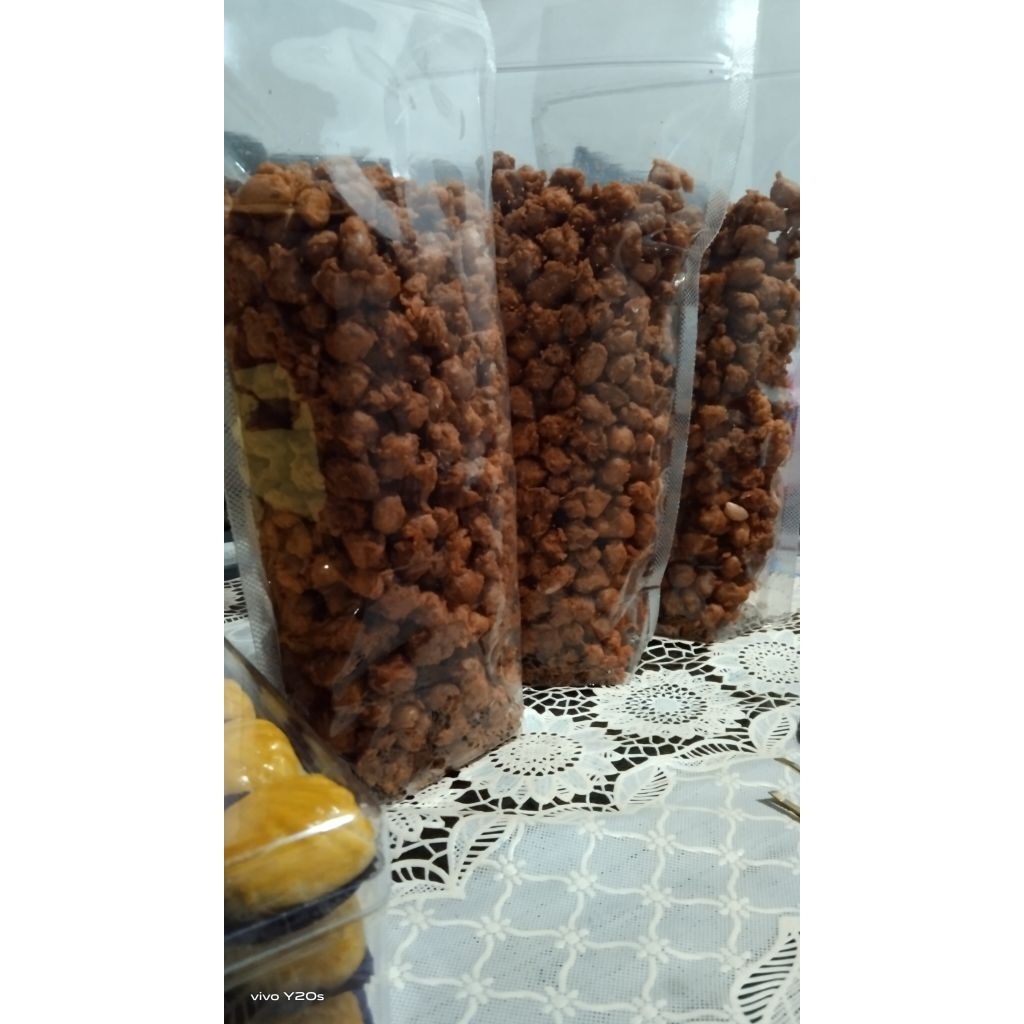 Kacang Kriwil Pedas