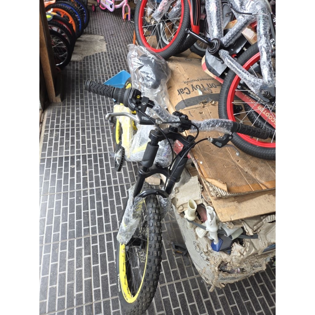 Sepeda mtb 20inch Wimcycle 7 speed shimano (instant kurir)