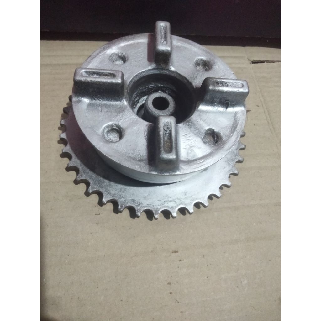 nap gear roda belakang Honda  Supra x125  karisma   Supra fit new  scond original