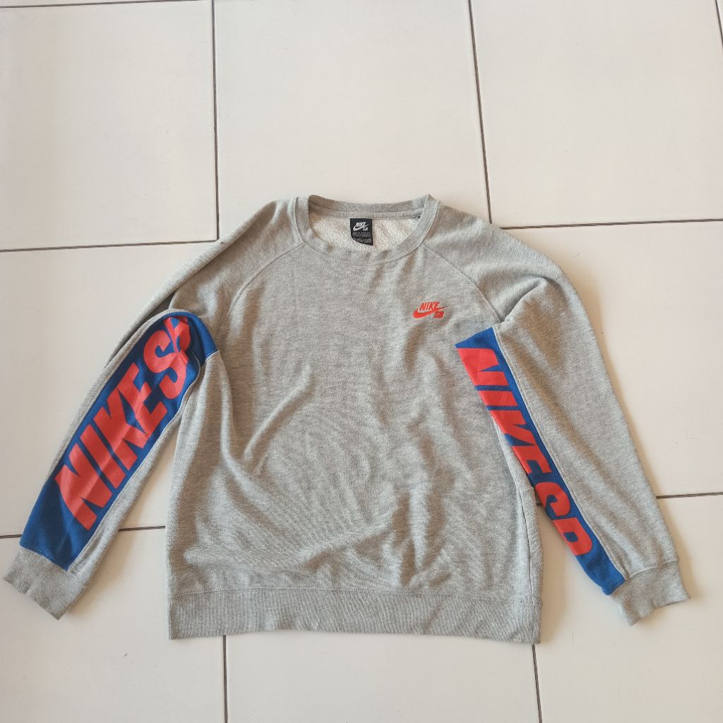 Crewneck cn Nike SB second preloved