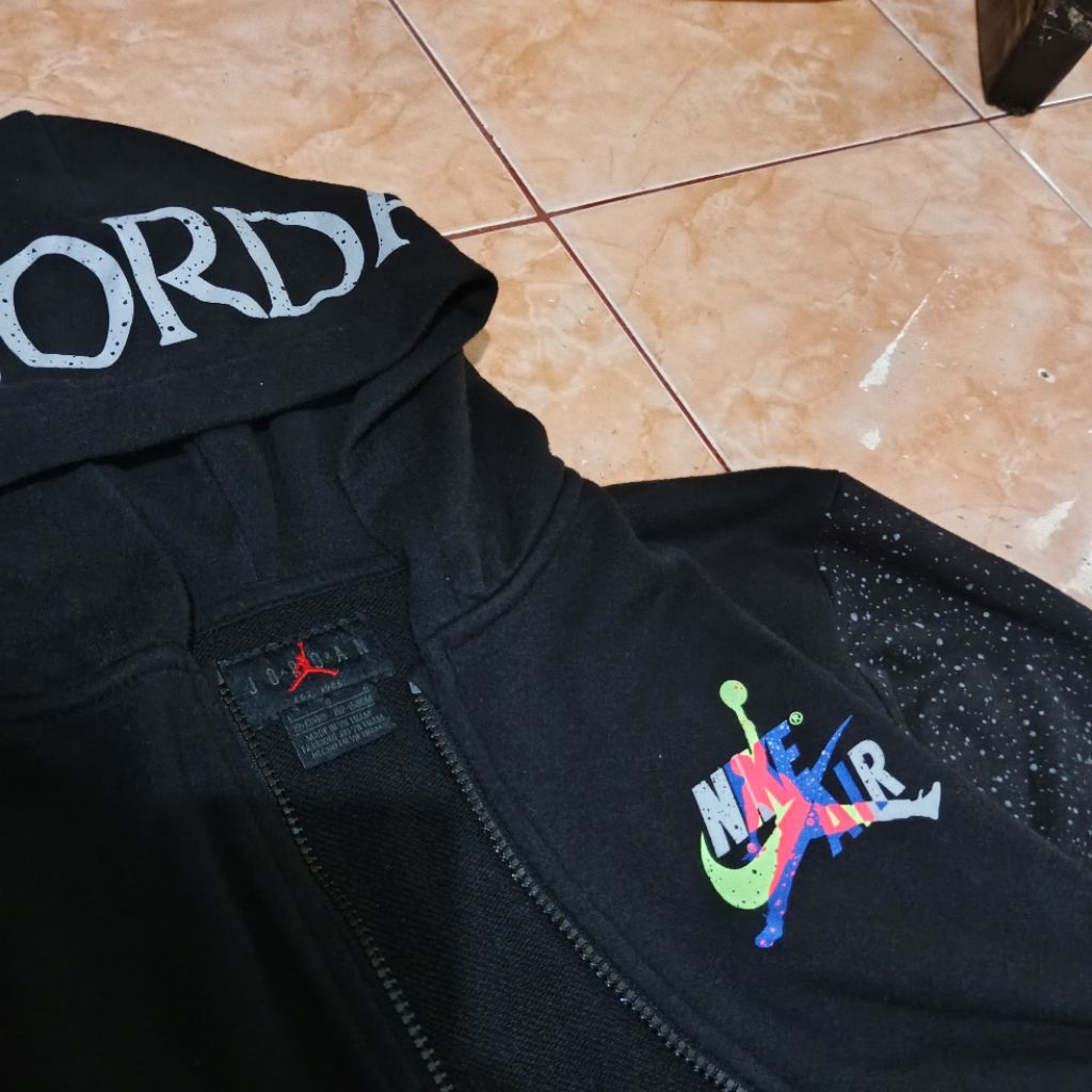 huddie Nike Jordan hitam