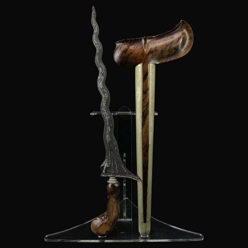 Keris Parungsari Luk 13 Pamor Wos Wutah Tangguh Pajang