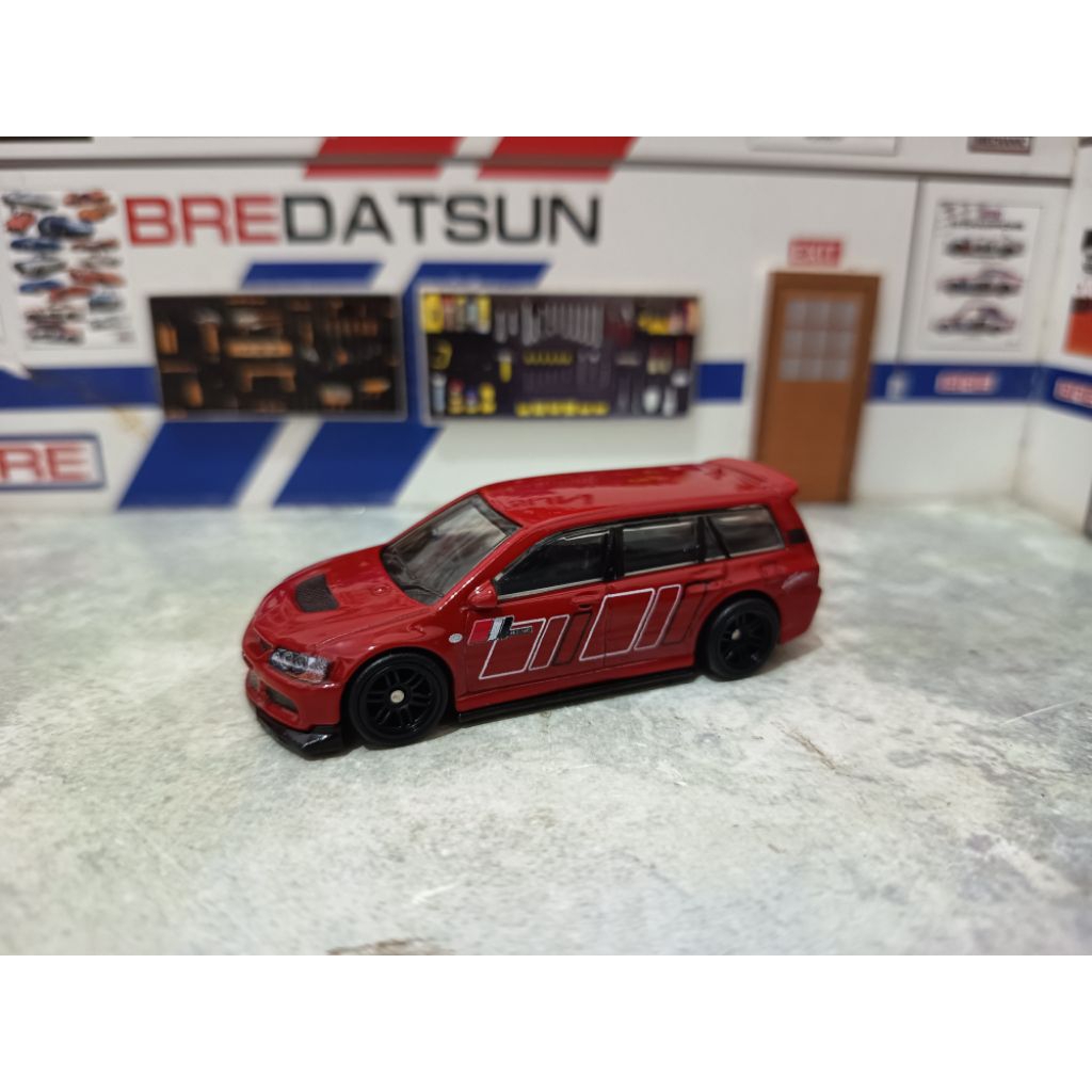 hotwheels 2005 mitsubishi lancer evolution IX wagon premium twinpack loose