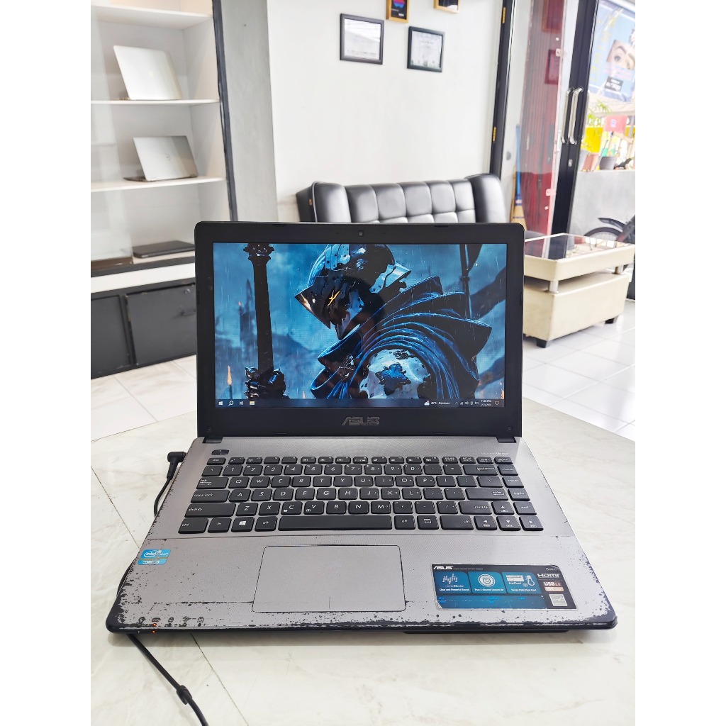 Asus X450C Intel Core i3-3217U RAM 8GB HDD 500GB 14 INC Webcam On Normal