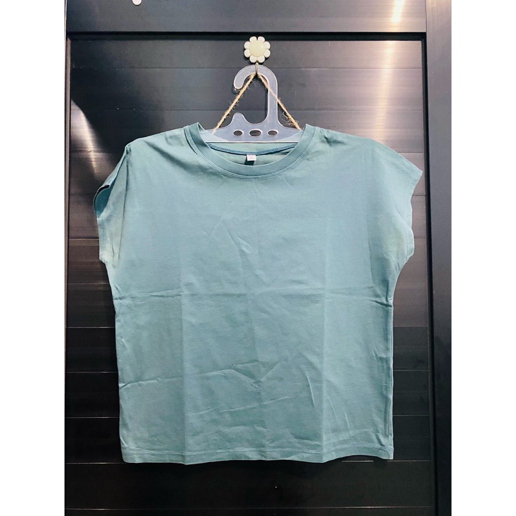 Tshirt Uniqlo Original S
