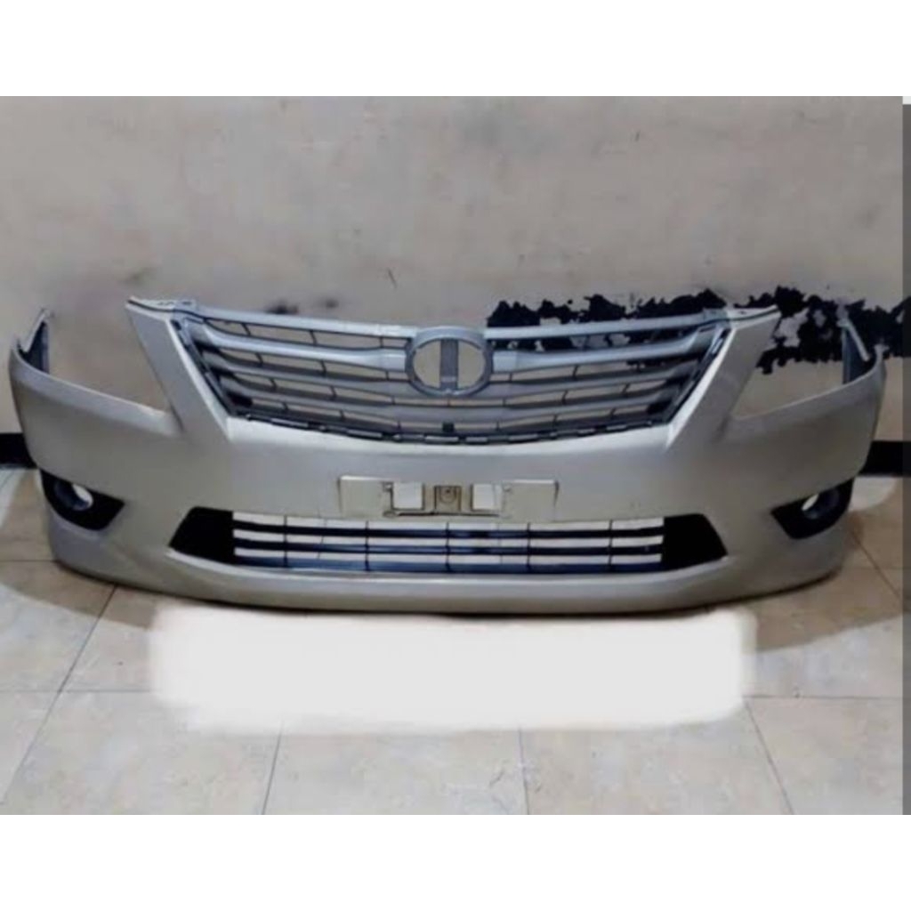 Bumper bemper depan innova 2012 sett