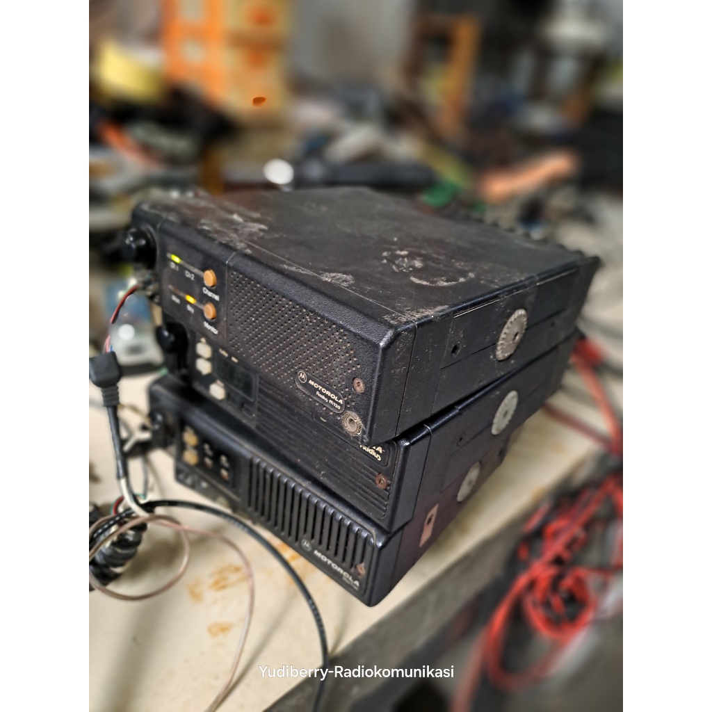 RIG MOTOROLA RADIUS M120 VHF NORMAL 45 WATT MIRIP MOTOROLA GM300 VHF