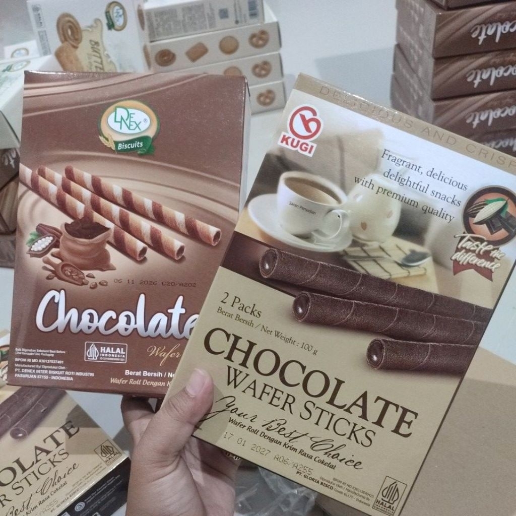 KUGI WAFER ROLL DAN WAFER ROLL DENEX CHOCOLATE,TIRAMISU BAHAN PARCEL LEBARAN RAMADHAN SNACK HAJATAN 