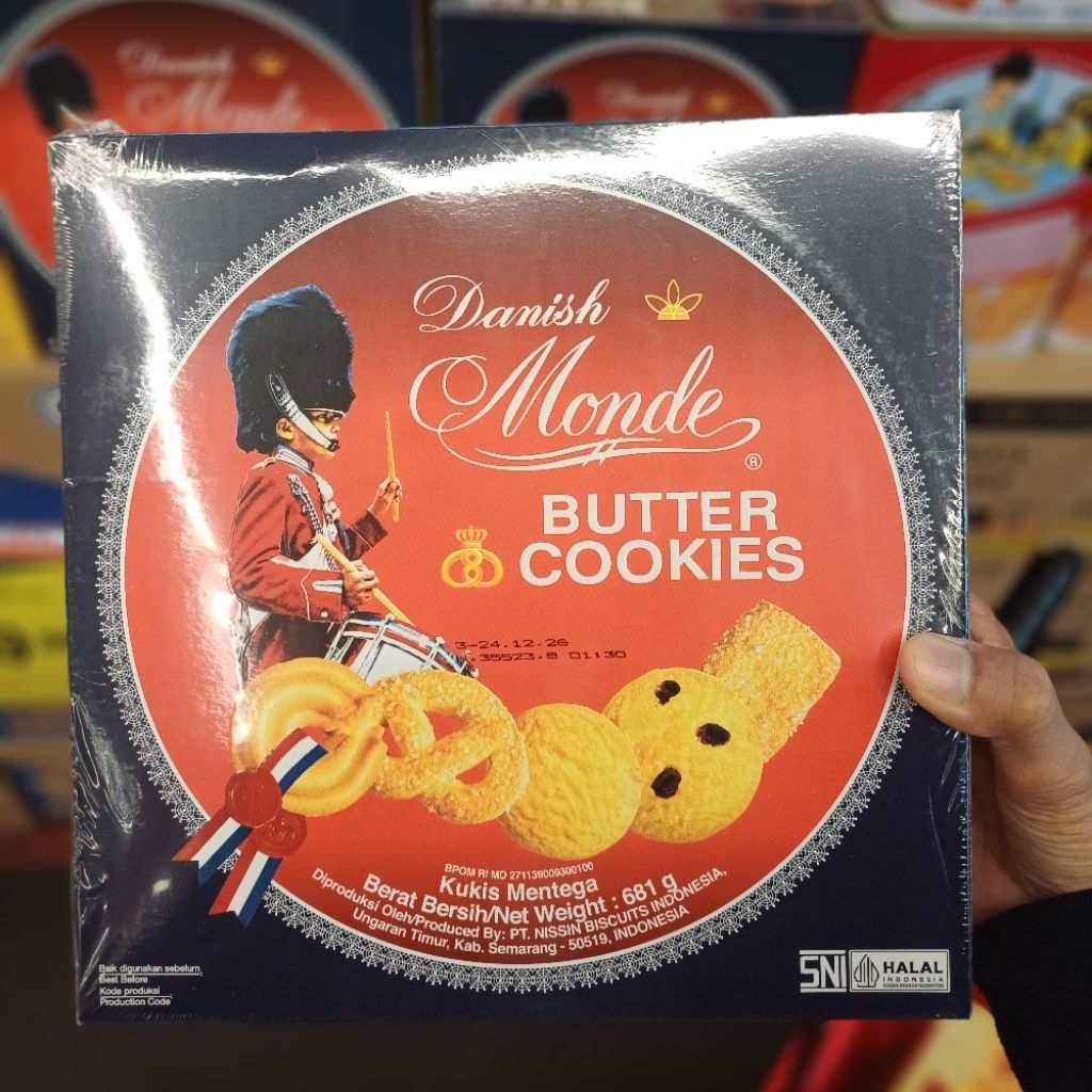 Monde Butter Cookies Kaleng Besar 908g