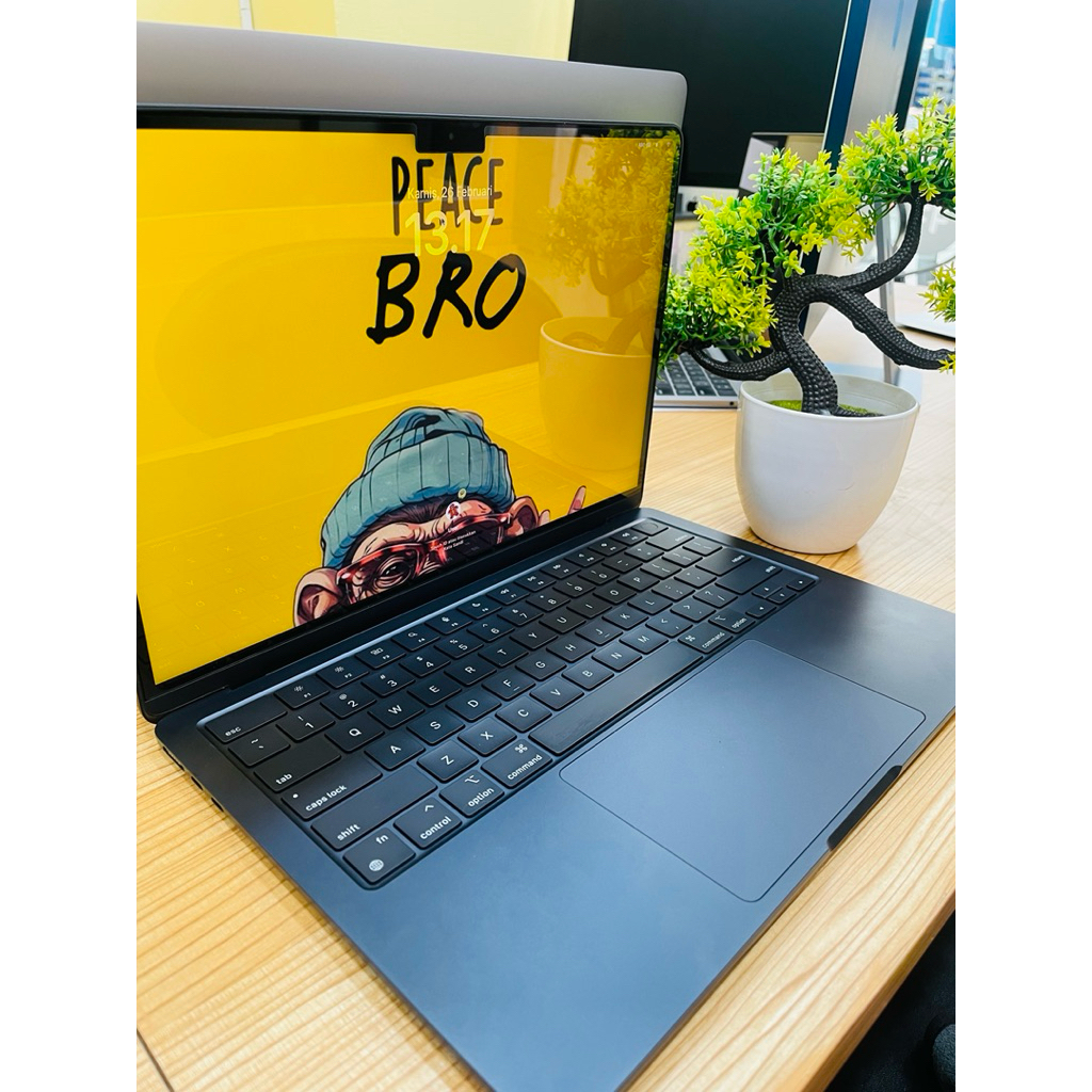 MacBook Air M2 2022 8/256