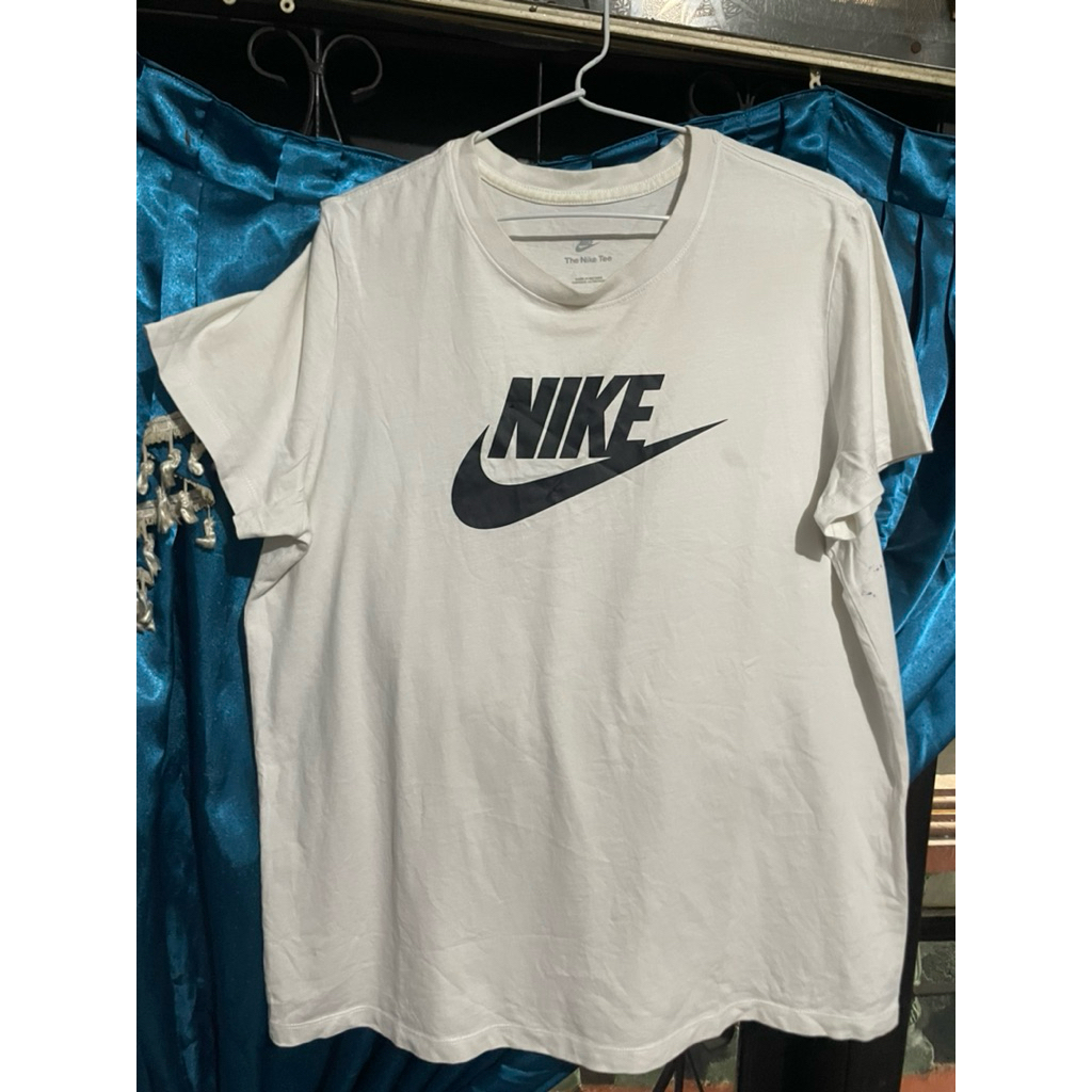 Nike Tee Original Atasan Pria Atasan wanita nike shirt PRELOVED