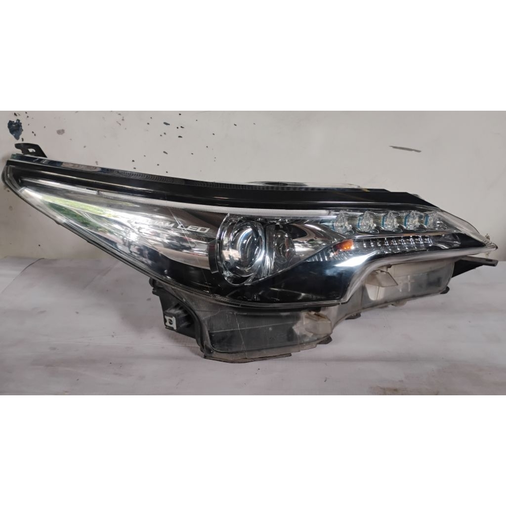 Headlamp Fortuner vrz 2017