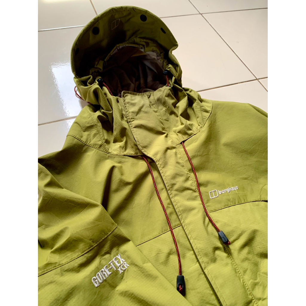 berghaus cornie goretex xcr jacket
